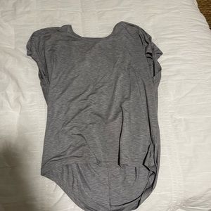 lululemon shirt size size 6